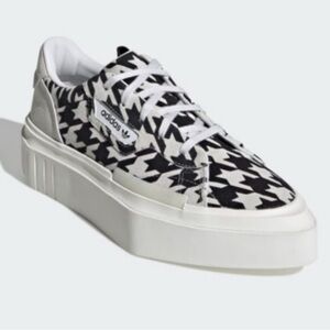 adidas Women's Monochrome Patterned Sneakers